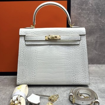 Сумка Hermes Kelly 28 с тиснением под крокодила