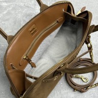 Замшевая сумка Miu Miu Aventure