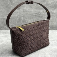 Сумка Bottega Veneta Wallace mini