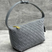 Сумка Bottega Veneta Wallace mini