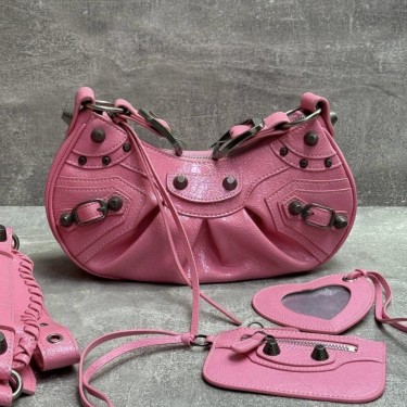 Сумка на плечо Balenciaga Le Cagole