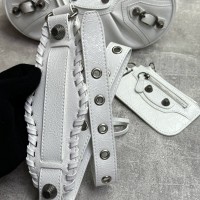 Сумка на плечо Balenciaga Le Cagole