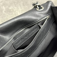 Сумка Balenciaga Modu medium