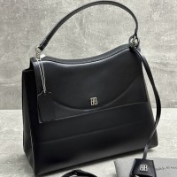 Сумка Balenciaga Nano Handbag medium