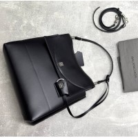 Сумка Balenciaga Nano Handbag medium