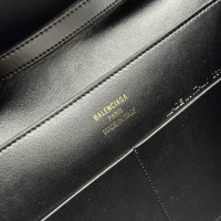 Сумка Balenciaga Nano Handbag medium