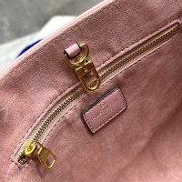 Сумка Louis Vuitton On The Go
