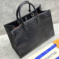  Сумка Louis Vuitton On The Go MM