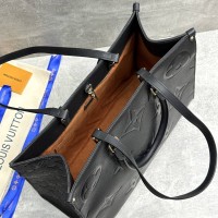  Сумка Louis Vuitton On The Go MM