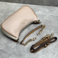 Сумка Coach в форме полумесяца