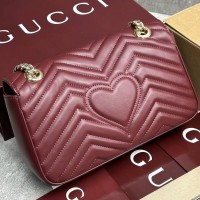 Сумка Gucci GG Marmont medium