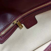 Сумка Gucci GG Marmont medium