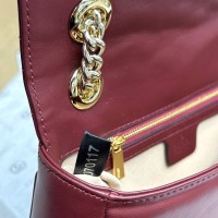 Сумка Gucci GG Marmont medium
