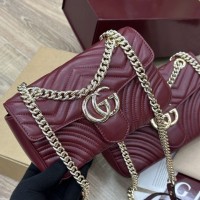 Сумка Gucci GG Marmont small