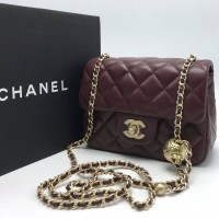 Мини-сумка Chanel со стеганым узором