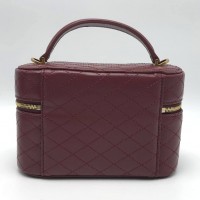Сумка-бокс Yves Saint Laurent Gaby