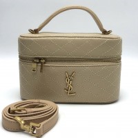 Сумка-бокс Yves Saint Laurent Gaby