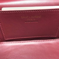 Сумка-бокс Yves Saint Laurent Gaby