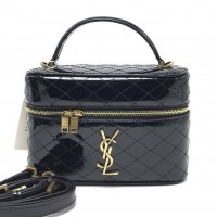 Сумка-бокс Yves Saint Laurent Gaby