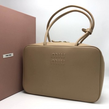 Сумка Miu Miu Leather Beau