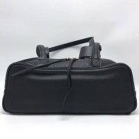 Сумка на плечо Balenciaga Carrie