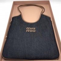 Сумка-тоут Miu Miu IVY с логотипом