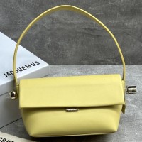 Сумка Jacquemus The Rond Carre
