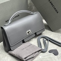 Сумка Balenciaga Bel Air