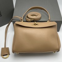 Сумка Balenciaga Rodeo mini