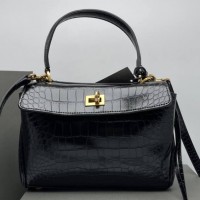 Сумка Balenciaga Rodeo mini