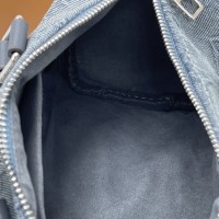 Cумка Louis Vuitton Keepall 25