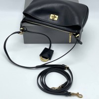 Сумка-слинг Balenciaga Rodeo Sling