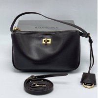 Сумка-слинг Balenciaga Rodeo Sling