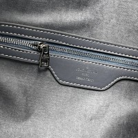 Дорожная сумка Louis Vuitton Keepall с плечевым ремнем
