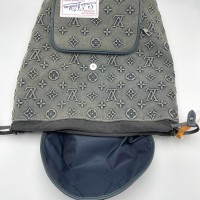 Рюкзак Louis Vuitton Montsouris