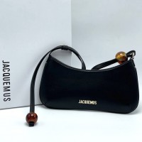 Сумка Jacquemus Le Bisou Perle