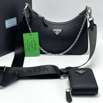 Сумка Prada Re-Edition 2005