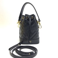 Сумка-футляр Fendi Mon Tresor