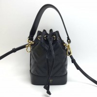 Сумка-футляр Fendi Mon Tresor