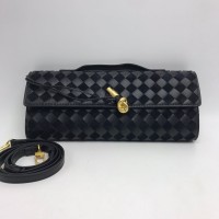 Клатч Bottega Veneta Andiamo