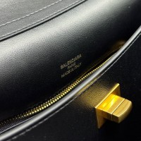 Сумка Balenciaga Rodeo