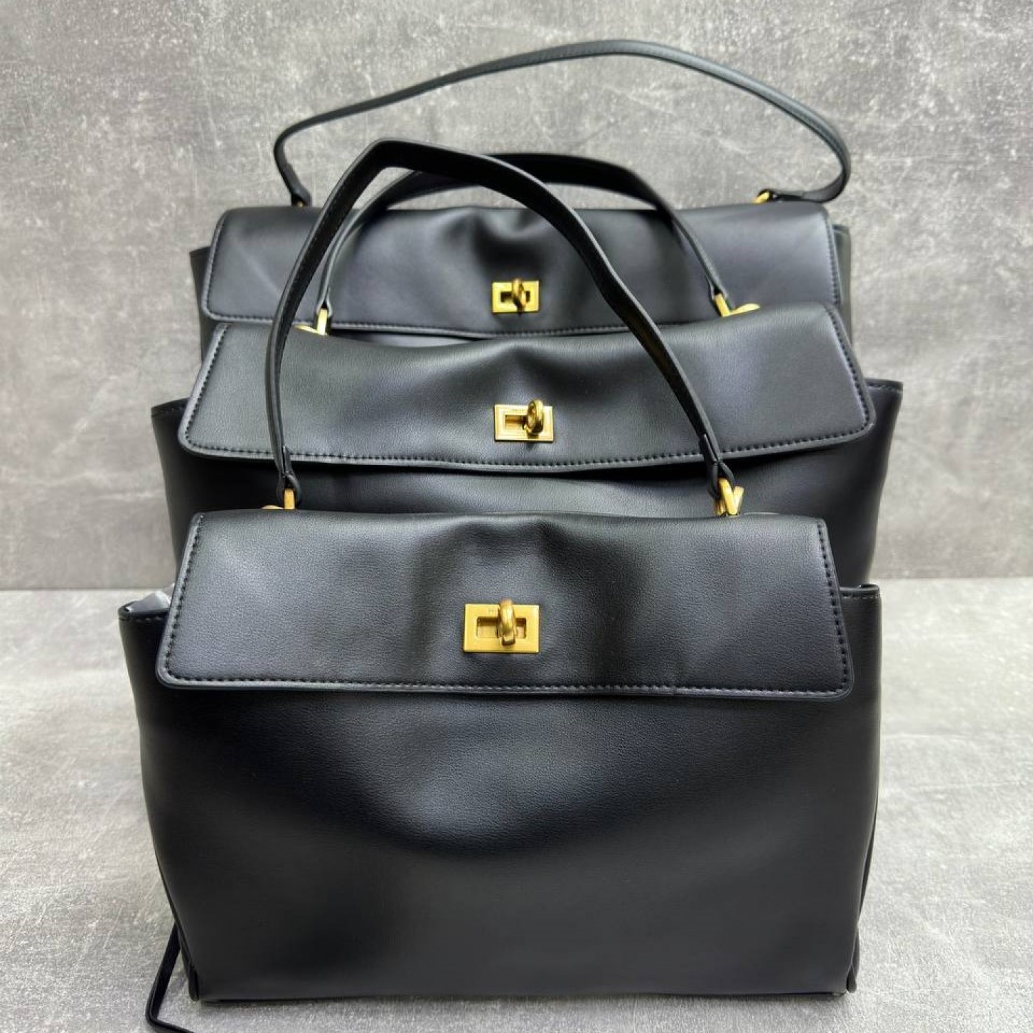 Сумка Balenciaga Rodeo